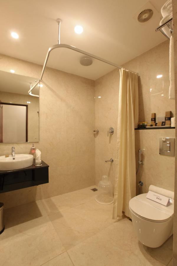 Hotel Prince Kāladi Dış mekan fotoğraf